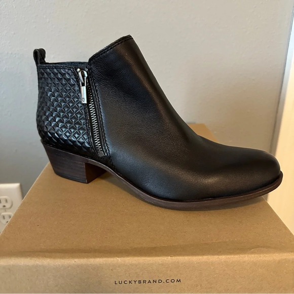 Lucky Brand Womens Basel Ankle Bootie. Size 9.5. Black Leather. New In B… - Picture 3 of 7